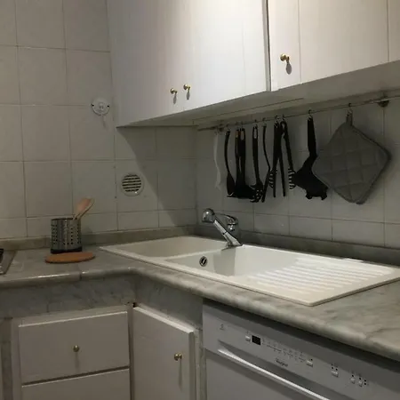 Al 12 Di Via Angeli Apartment *